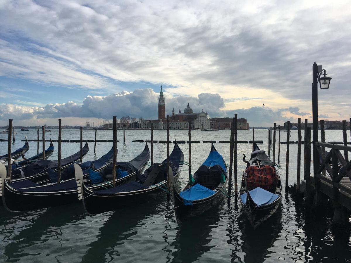 Ca' Bianca Relax Apartment Venedig-Lido Rum bild